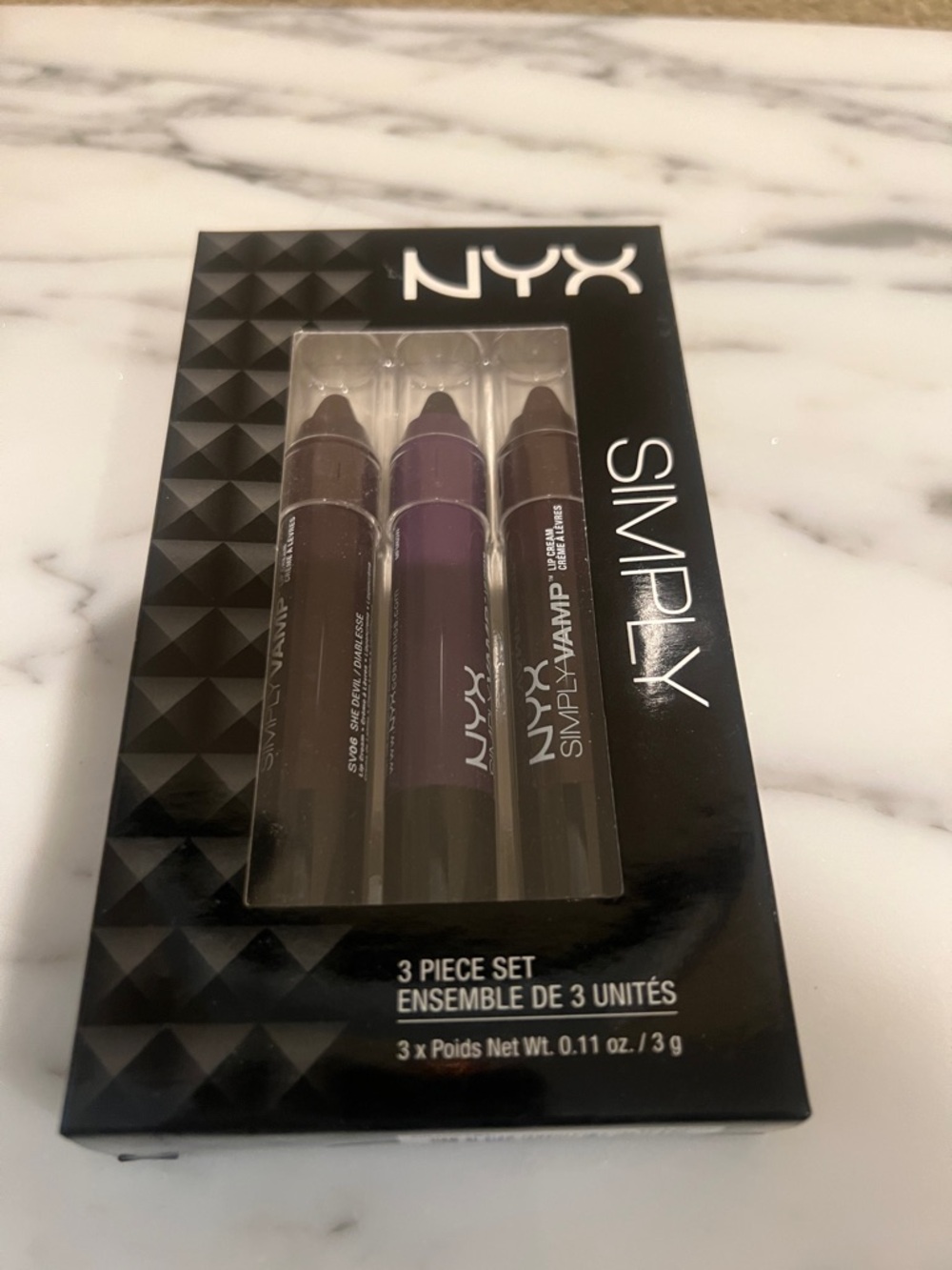 NYX Simply Vamp Lip Crayon Trio - leading lady, temptress, and she devil Shades